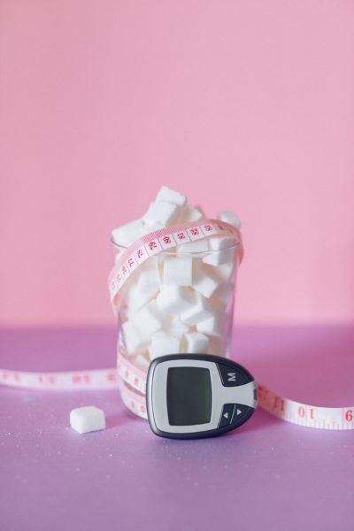 8 أعراض تدل على ظهور مرض السكر عند الإناث