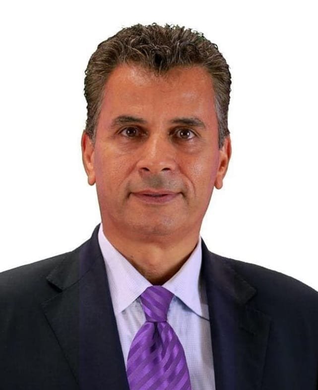 من هو نادر بطو ويكيبيديا